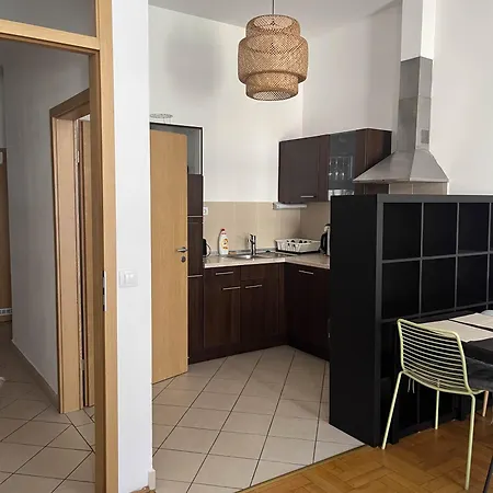 Klikk Superior At Gozsdu * Budapest