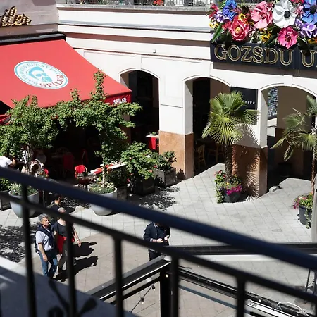 Klikk Superior At Gozsdu 아파트 *